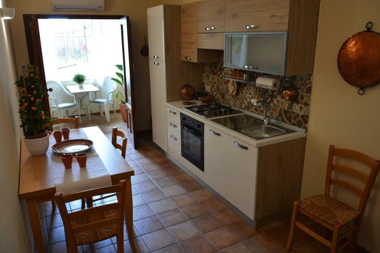 Mechome Apt Taormina Eksteriør billede